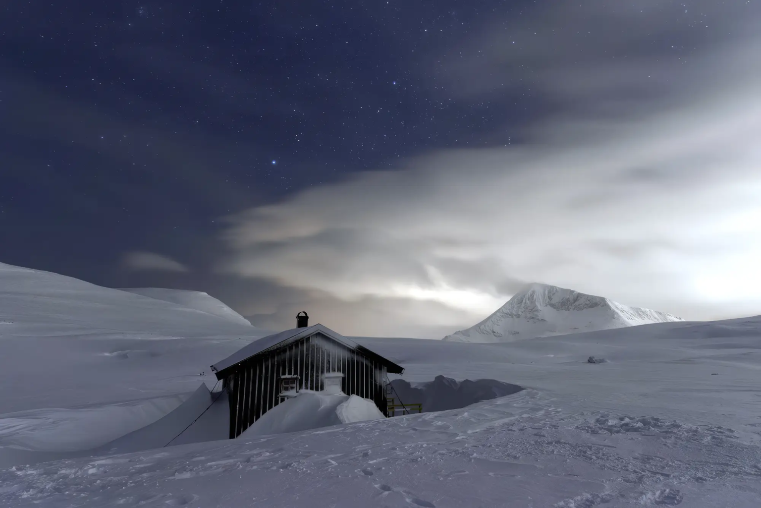 Hut, IJsland, Pieter Nui