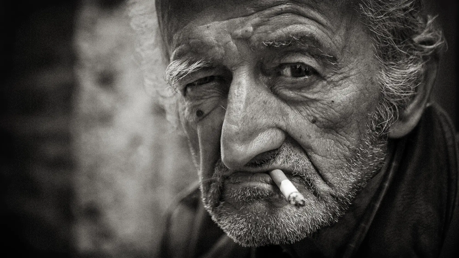 Sigaret en Focus, Italië, Fotomath kopie