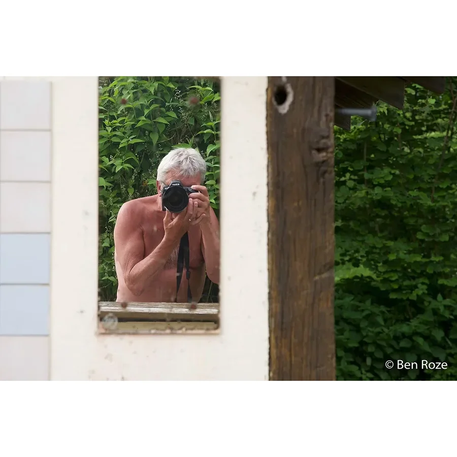 benroze_De-fotograaf-gespiegeld